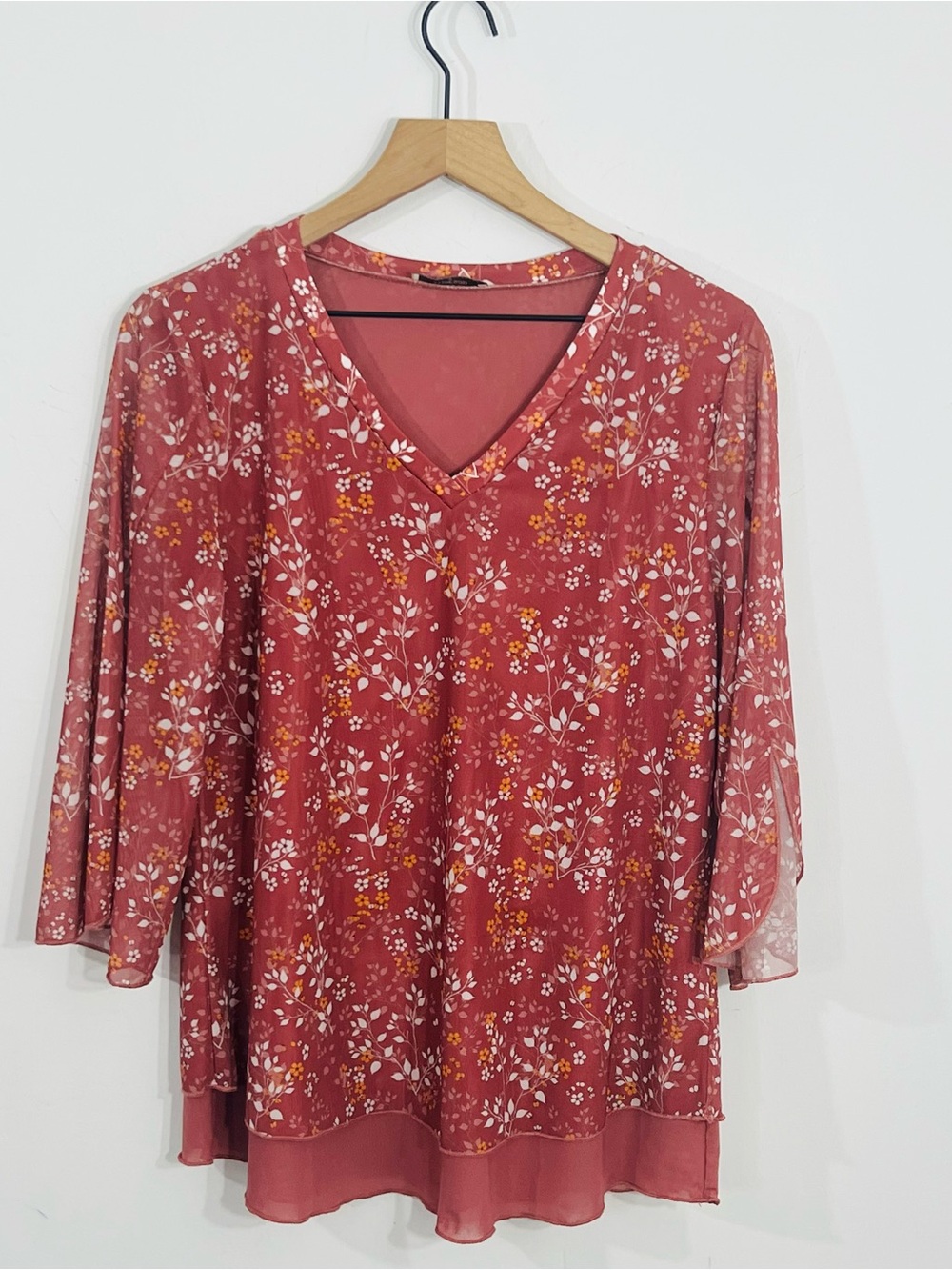 Timeson Pinky Floral Chiffon Sheer 3/4 Sleeve Layered V-Neck Blouse Size M Girly